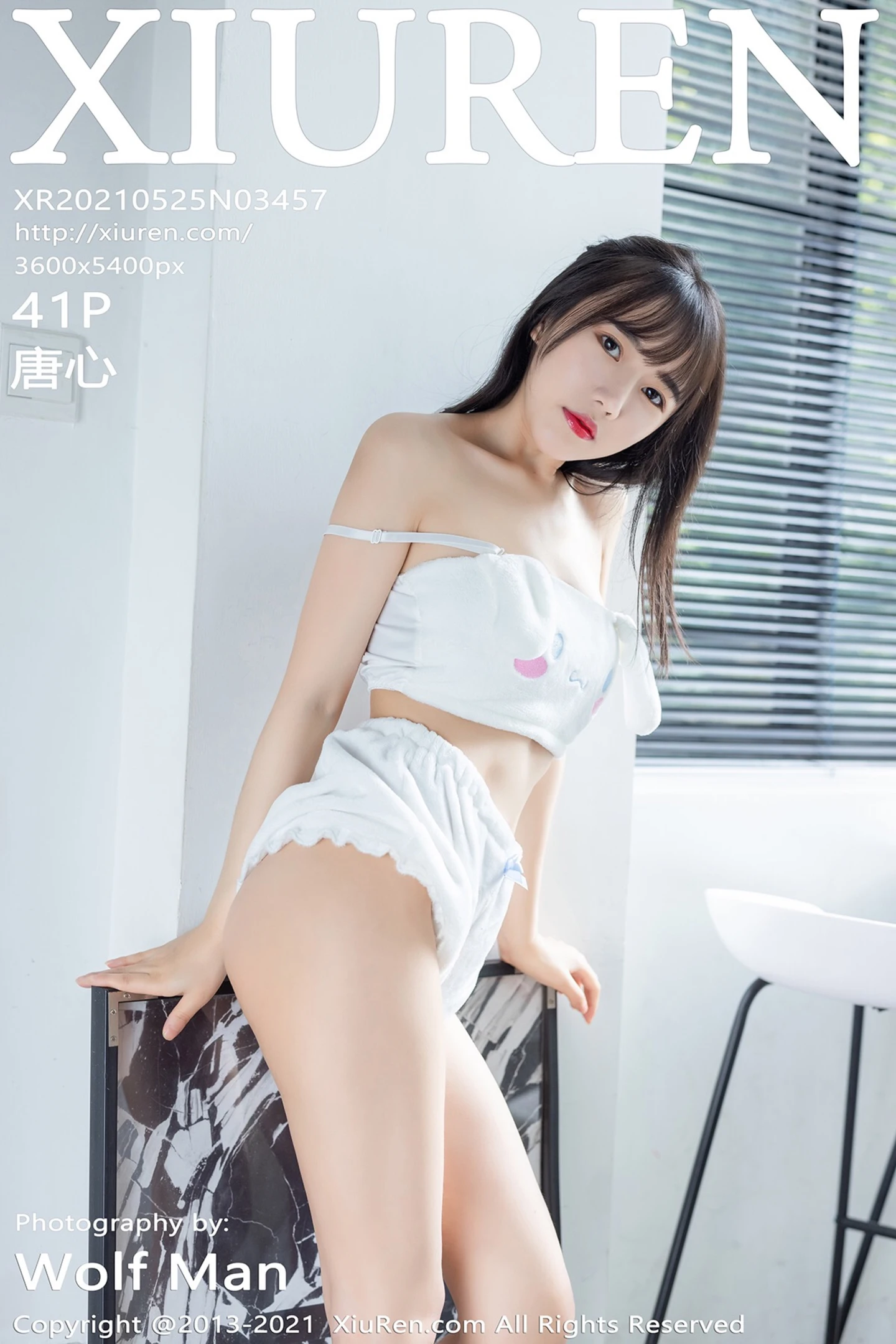 [XiuRen秀人网]No.3457_嫩模唐心居家私房性感白色睡衣半脱露翘臀撩人诱惑写真41P-秀人网 - XiuRen.Space